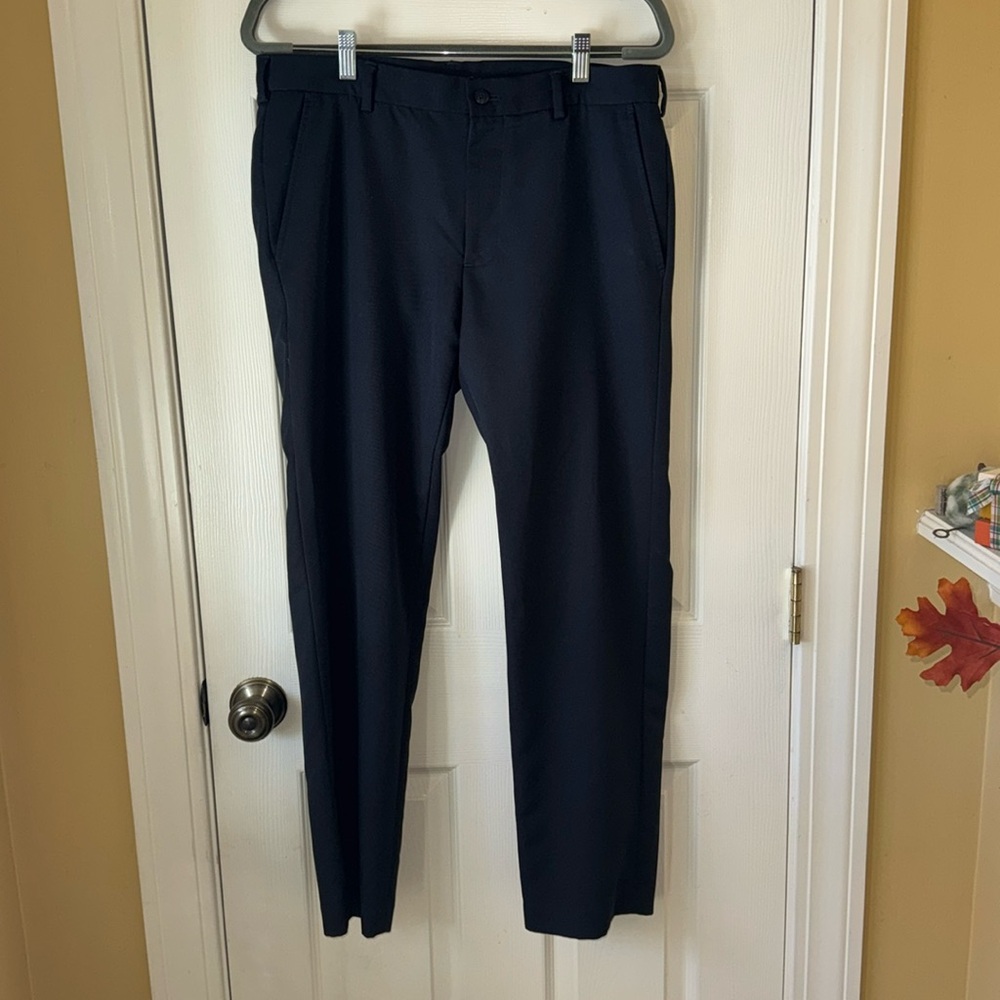 Van Heusen Men’s Navy Dress Pants